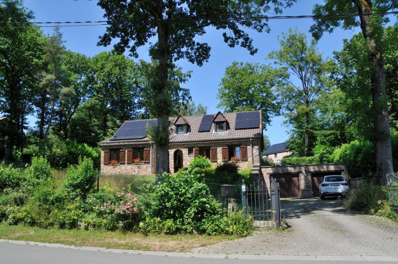 Suite Familiale Avec 2 Chambres Dans Une Villa - Quartier Vert Et Boise - 5 Kms De Namur Dış mekan fotoğraf