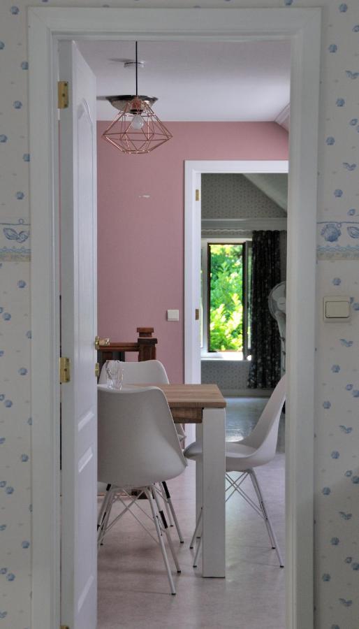 Suite Familiale Avec 2 Chambres Dans Une Villa - Quartier Vert Et Boise - 5 Kms De Namur Dış mekan fotoğraf